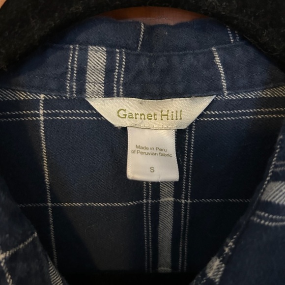 Garnet Hill Navy Blue Plaid Button Down Shirt Size Small - Picture 2 of 8